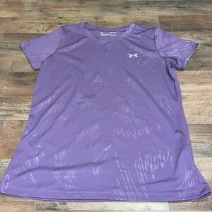 Under Armour Heat Gear Short Sleeve Shirt. Size Medium